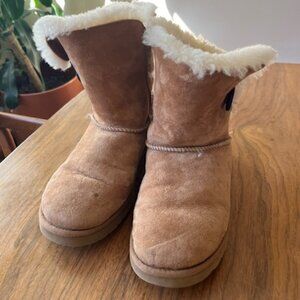 Warm Ugg Boots